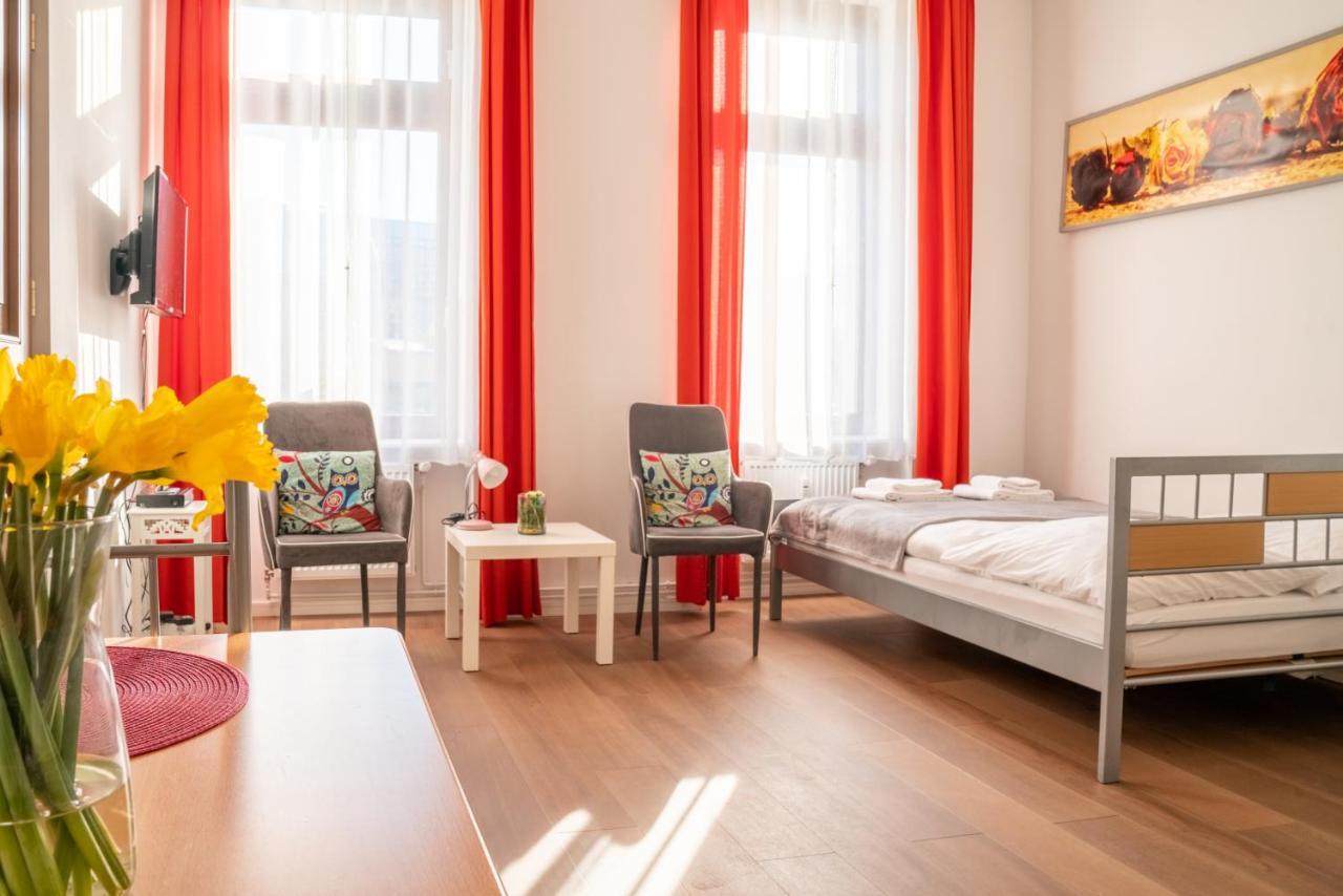 City Studio For 2, Near Sonnenallee Appartamento *